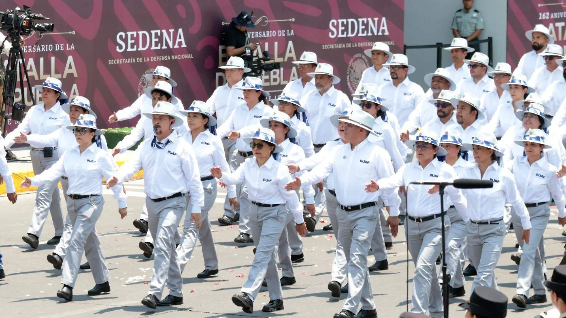 El evento tuvo un contingente de la Benemérita Universidad Autónoma de Puebla (BUAP)